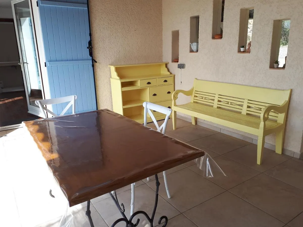 L'Oustaou De L'Estama Bed & Breakfast Rocbaron Pansiyon